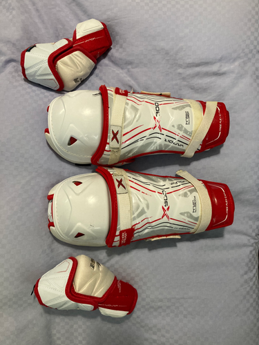 Senior Bauer Vapor X900 14" Shin Pads (Used)