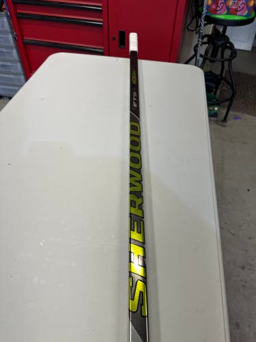 Senior Sher-Wood Rekker Right Handed Hockey Stick P90TM (Used)