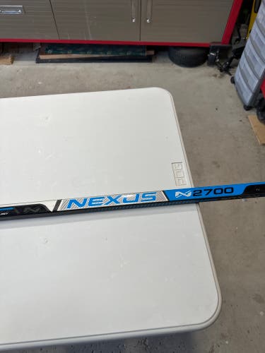 Senior Bauer Nexus N2700 Right Handed Hockey Stick (Used)