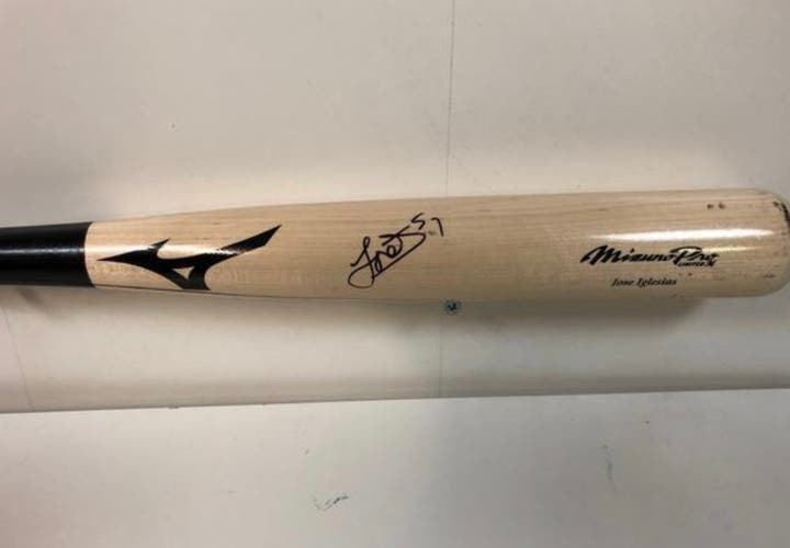 Jose Iglesias's Two Tone Mizuno Professional Maple Bat - FOR SALE ONLY