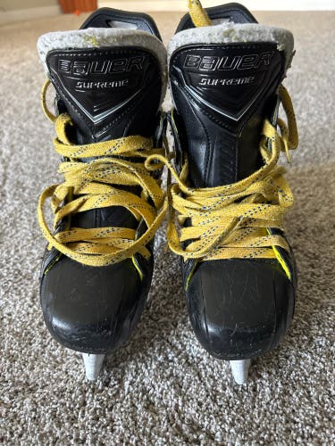 Bauer Supreme M50 Pro Hockey Skates Extra Wide Width Size 1.5 (Used)