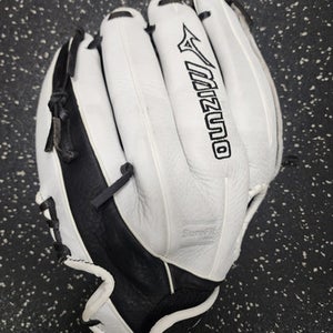 Used Mizuno SUPREME FASTPITCH BB/SB Glove RH Throw Black And White 12 1/2" 11849-S000032716