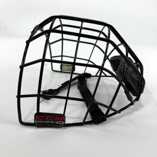 Used Black CCM FM680 Cage | Senior Medium | E152