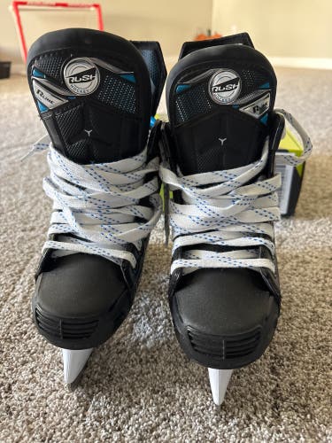2024 Rush Hockey Skates Extra Wide Width Size 2 (Used)