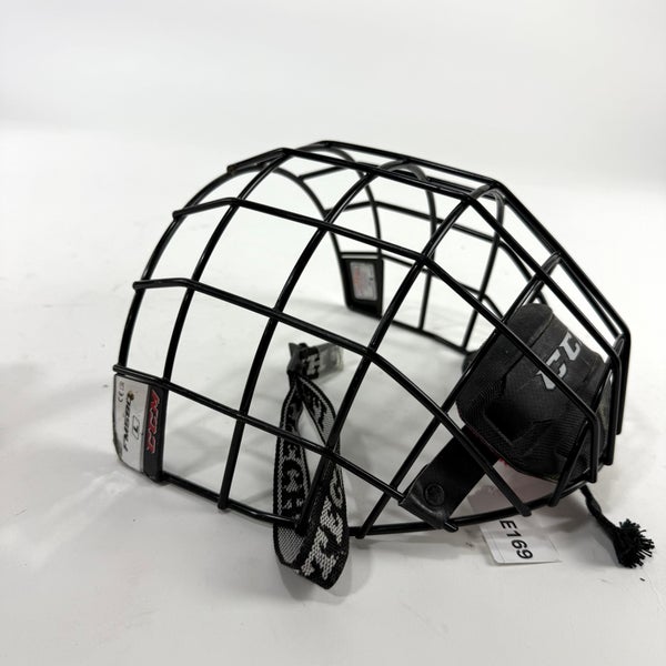 Used Black CCM FM580 Cage | Senior Large | E169