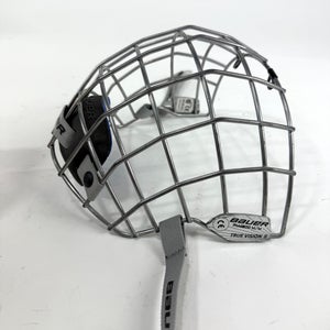 Used Silver Bauer FM4500 Cage | Senior Medium | E214
