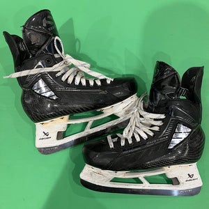 Senior True Pro Custom Hockey Skates | Size 8 (Used)
