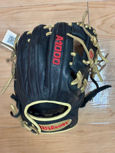 Black Wilson A1000 RH Baseball Glove 11.25" (Used)