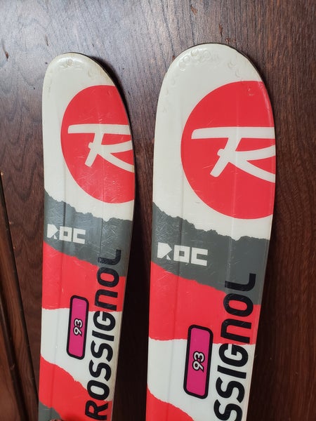 93cm Kids Skis ROSSIGNOL ROC with KIDS ROSSIGNOL COMP KIDS 2.5 Bindings *USED* CLEAN