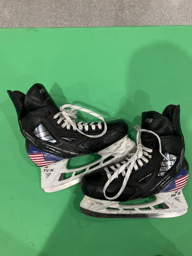 Senior True Pro Custom Hockey Skates 9 (Used) USA
