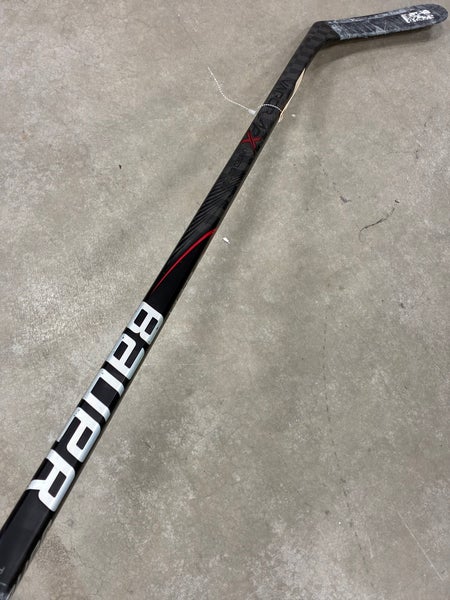 Senior Bauer Vapor APX Hockey Stick Right Handed (Used)