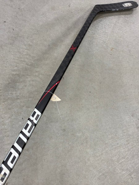 Senior Bauer Vapor APX Hockey Stick Right Handed (Used)