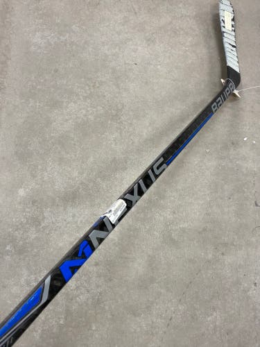 Junior Bauer Nexus 1N Hockey Stick Left Hand P92 (Used)