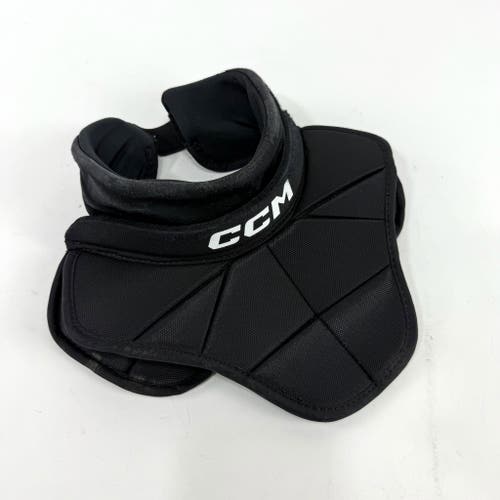 Used CCM TCG900 Goalie Neck Guard | Sr Large/XL | E239