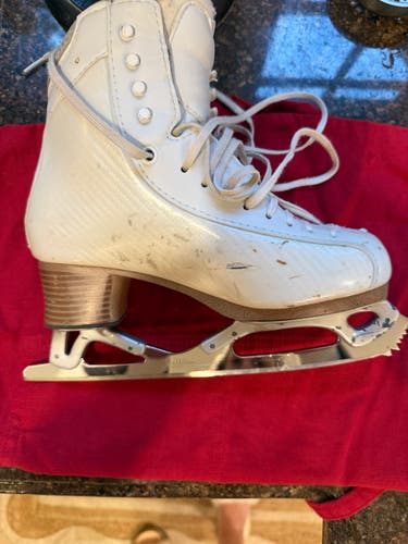 John Wilson Pattern 99 Revolution Figure Skating blades size 9