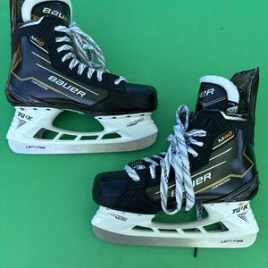 New Senior Bauer Supreme M40 Hockey Skates | Size 7.5 Fit 2