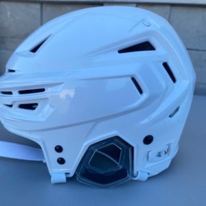 Bauer Re-Akt 150 Pro Stock Hockey Helmet White 5382