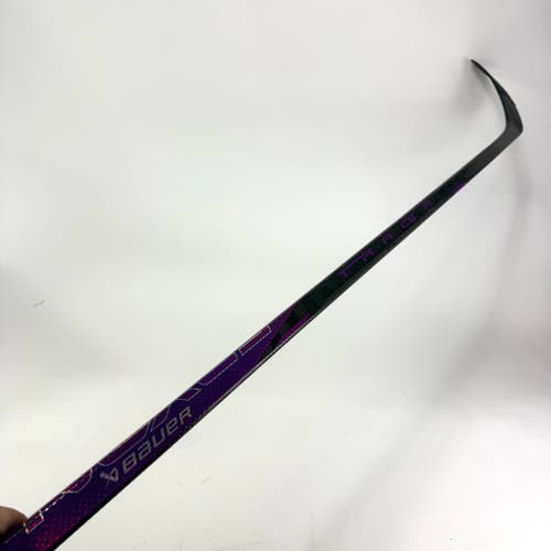 Repaired Right Handed Purple Bauer Tracer - 87 Flex P92 Curve Grip - #E115