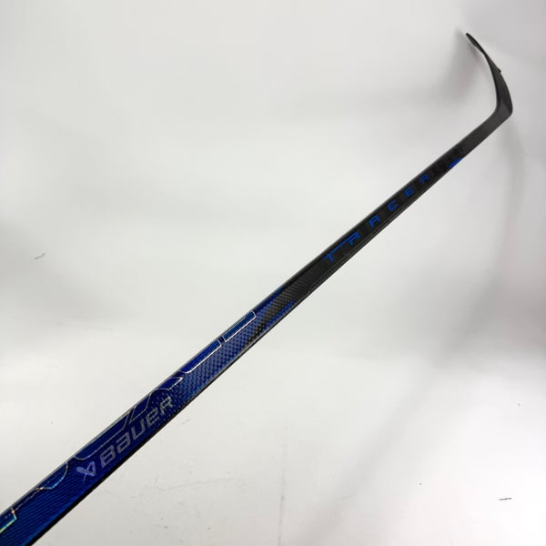 Repaired Right Handed Blue Bauer Tracer - 70 Flex P92M Curve Grip - #E111