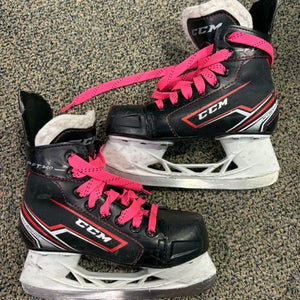 Junior CCM JetSpeed FT340 Hockey Skates Regular Width Size 1 (Used)