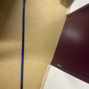 Senior Right Handed Hockey Stick P29 Pro Stock (New)