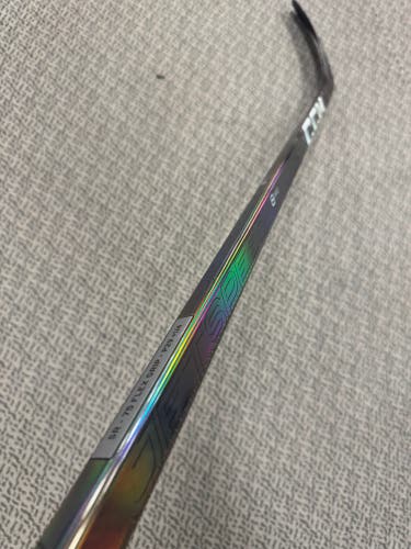Senior Black CCM JetSpeed FT8 Pro Right Handed Hockey Stick P29+1/4 (New) 75 Flex