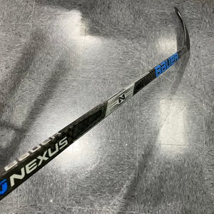 Senior Bauer Team Nexus Hockey Stick Right Handed P28 (New)