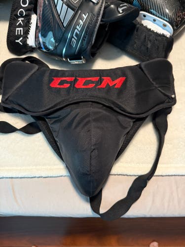 CCM goalie jock double cup (Used)