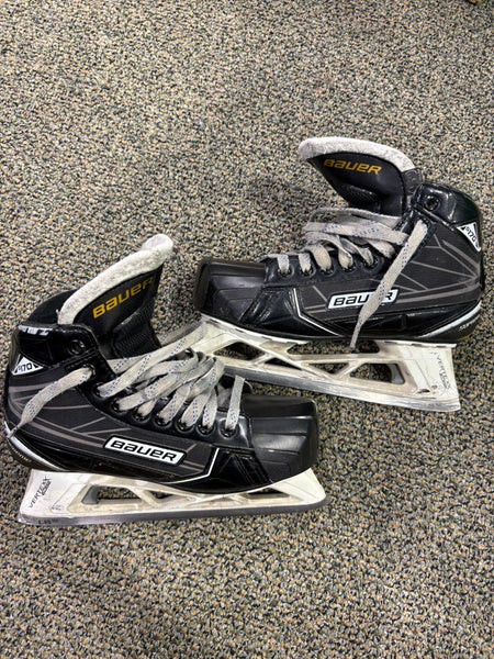 Intermediate Bauer Supreme S170 Hockey Goalie Skates Regular Width Size 5 (Used)
