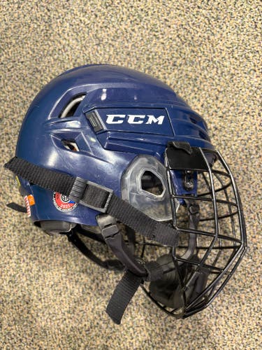 Blue Small CCM Tacks 910 Helmet (Used)