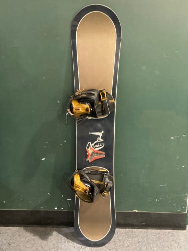 Used Atomic Dream Raider 158 CM Snowboard | Atomic CR Bindings