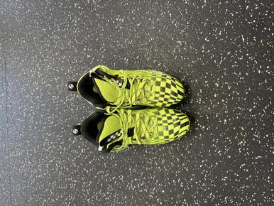 Used Under Armour Jr FB Cleats Neon Green Junior 03 11849-S000032462