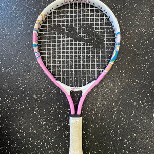 Used WEIERFU TORNADO 17 Junior Tennis Racquet Pink 19" 11849-S000032502
