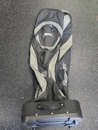 Used Slazenger SOFT CASE TRAVEL BAGS Travel Bag Grey 11849-S000031459
