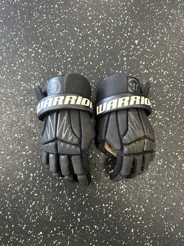 Used Warrior BURN Lacrosse Gloves Junior Black SM 11849-S000032661