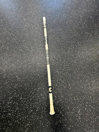 Used STX CRUX PRO Womens Atk/Mid LAX Shaft Almond 11849-S000032677