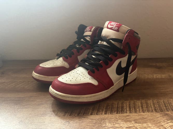 Air Jordan 1 Retro High OG GS 'Chicago Lost & Found' size 6.5 lightly worn