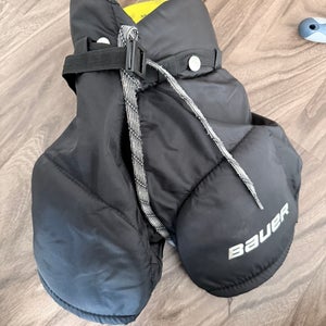 Youth Small Bauer Supreme S170 Hockey Pants (Used)