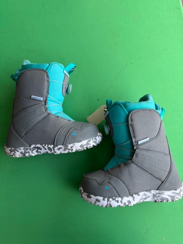 Kid's Size M 7.0 (W 8.0) Burton Zipline Boa Snowboard Boots