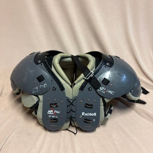 Extra Large Adult Riddell Air pac Shoulder Pads (Used)