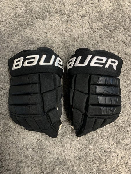 Bauer Pro Series Pro Stock Hockey Gloves 14” Hawks WC Kane Spec Short Cuff
