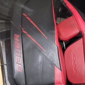 Large Bauer Vapor 3X Goalie Leg Pads (Used)