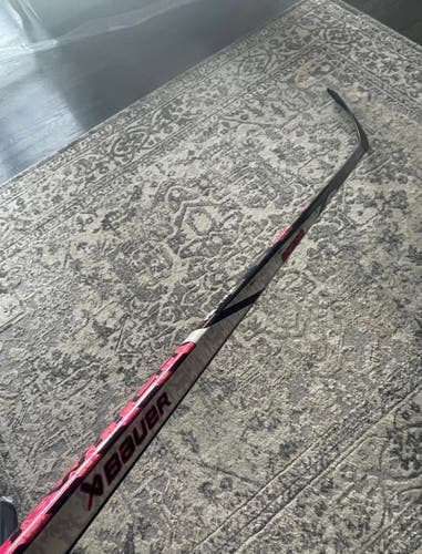 New Pink Bauer Twitch (77 Flex P92)
