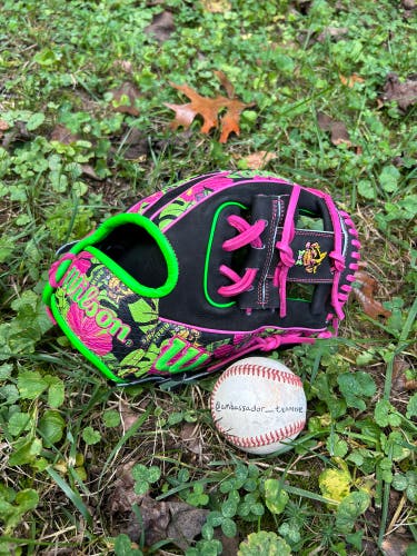 2025 Wilson A2000 1786 11.5” Party Animals Edition Infield Baseball Glove