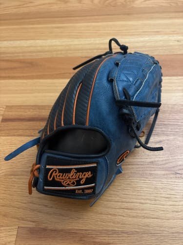 Rawlings Heart of the Hide RH Pitcher's Baseball Glove 12" (Used)