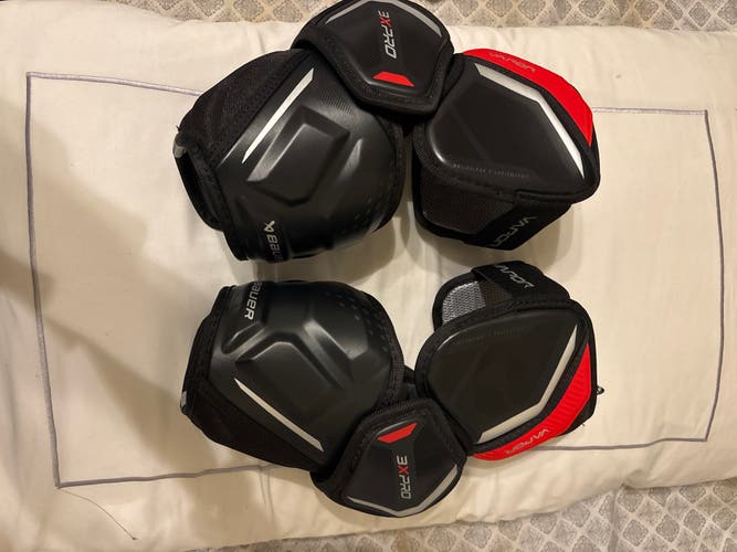 Senior Medium Bauer Vapor 3X Pro Elbow Pads (New)