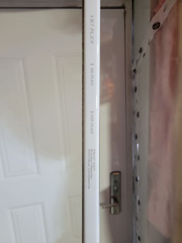 Senior Bauer Proto-R 2 white  Right Handed Hockey Stick P28 (New)