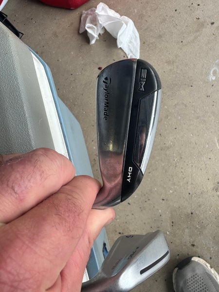 Men's TaylorMade P-790 Right Handed Iron Set Regular Flex Graphite Shaft (Used)