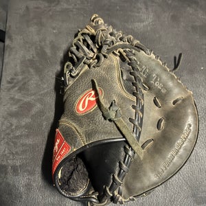 Used Rawlings RENEGADE BB/SB Catchers RH Throw Black 32 1/2"