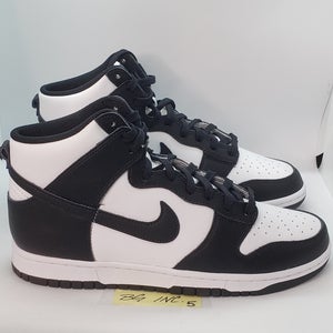 Men's Nike Dunk High Retro 'Panda' size 9.5 White / Black NEW IN BOX DD1399-105